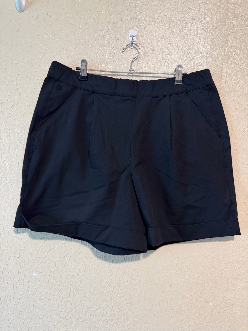 Public Rec Womens Shorts Black‎ Size 32 Pull On Stretchy